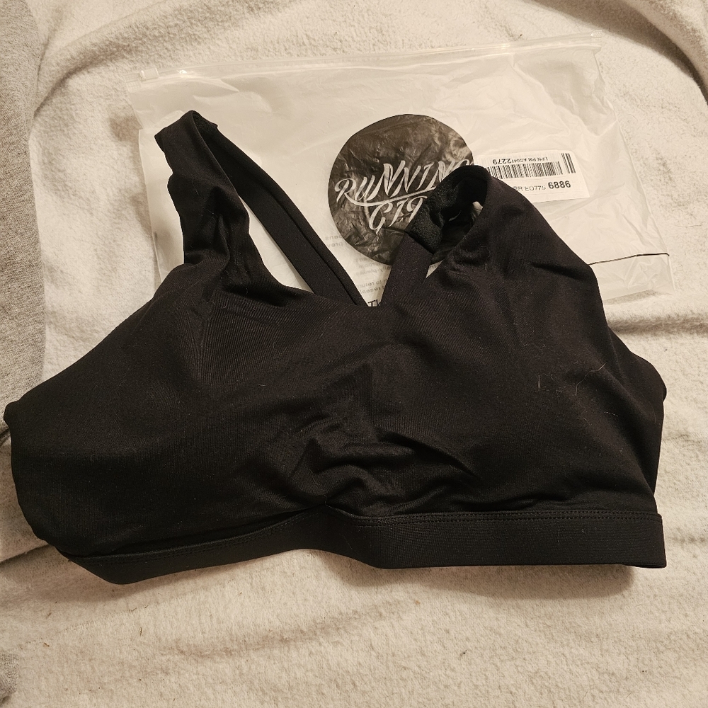 RUNNING GIRL Criss-Cross Back Padded Strappy Sports Bra